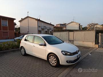 Volkswagen Golf VI GPL 11/2010 