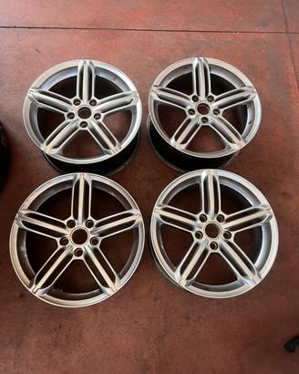 Cerchi lega Audi A3 A4 A5 A6 Q2 Q3 Q5