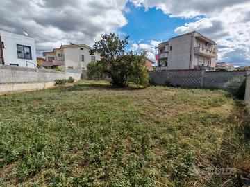Terreno edificabile in zona residenziale