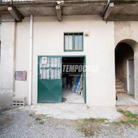 MAGAZZINO IN CENTRO