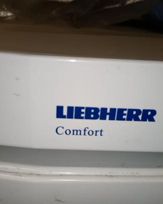 Congelatore verticale a cassetti Liebherr