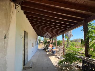 VILLA SINGOLA A MARUGGIO