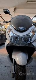honda pcx 11000km passaggio incluso