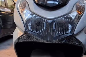 honda pcx 11000km passaggio incluso