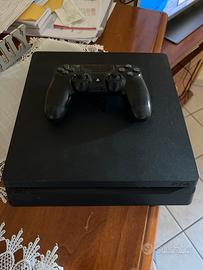Ps4 + 2 controller + 3 giochi