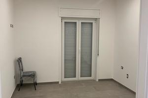 Camera in appartamento ristrutturato