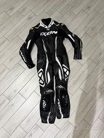 Tuta in pelle ixon