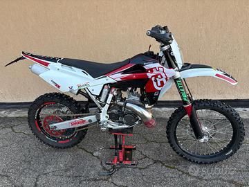 Husqvarna WR 300 2t enduro