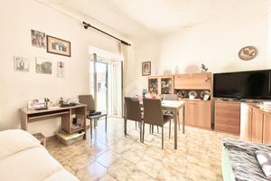 3 LOCALI A TERRACINA