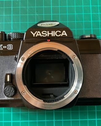 Yashica FX 3 