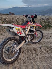 HM CRE SIX ENDURO 