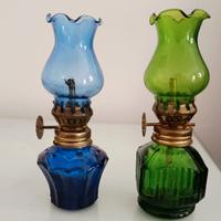 Coppia piccole lampade a olio vintage b/v