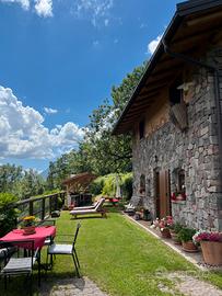 Chalet con sauna esterna
