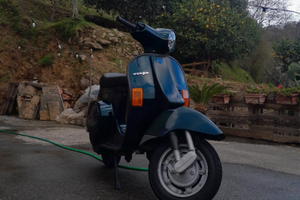 Vespa hp 50 (modificata)