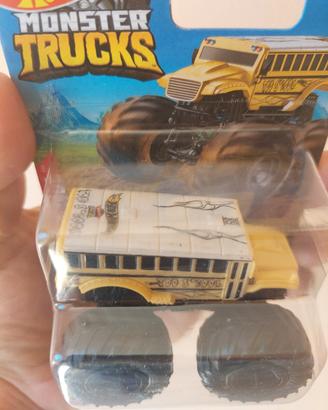 Monster Trucks hotwheels 