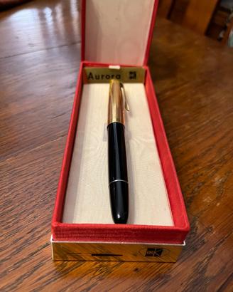 Penna stilografica Aurora 88k