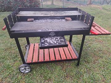 barbecue a legna o carbonella 