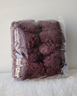 10 Gomitoli di lana 