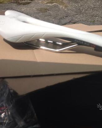 Sella per bicicletta da corsa
