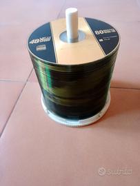 Torre di 100 CD room 700MB