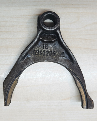 Forcella cambio 5° velocita' fiat uno 55 panda 4x4