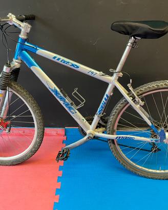 Mountain bike S 26