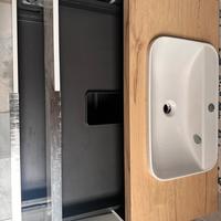 Mobile bagno sospeso
