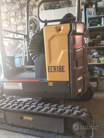 Mini escavatore volvo