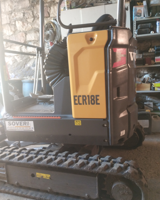 Mini escavatore volvo