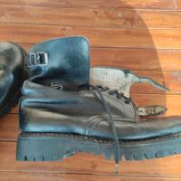 Anfibi Militari marca Pirelli.