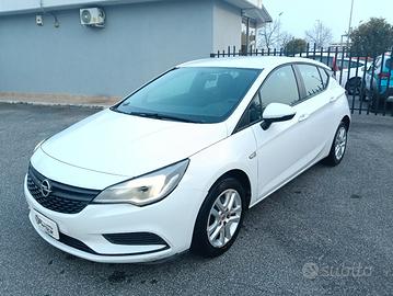 Opel Astra 1.4 benzina 2017 MOTORE DA RIVEDERE 