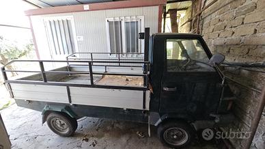 Piaggio Ape Poker