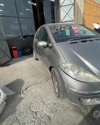 Ricambi Mercedes-Benz A200 CDI 140cv del 2006