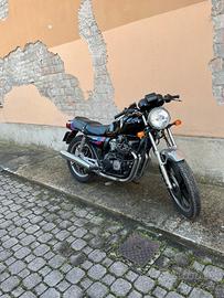 Yamaha xj 550 1983 ASI