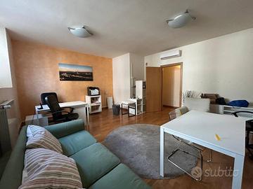 Immobile di 90 m² con 2 locali a Firenze