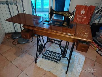 Macchina da cucire vintage
