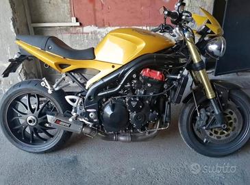 Triumph Speed Triple 1050 (1998)