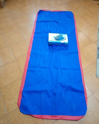 Materassino gonfiabile con pompa INTEX