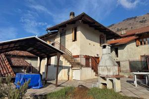 CASA INDIPENDENTE A VAL DELLA TORRE