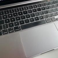 MacBook Pro 13" M2 - 8GB RAM - SSD 256GB