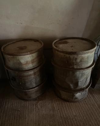 Fusti in metallo per arredo vintage