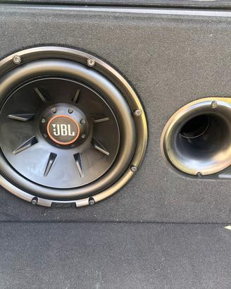 Subwoofer in cassa reflex JBL S2-1224SS