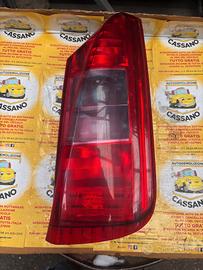 FARO POSTERIORE DESTRO LANCIA MUSA ANNO:2006