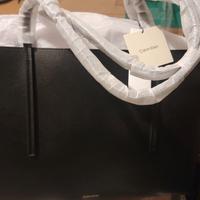 BORSA CALVIN KLEIN NUOVA ANCORA CHIUSA 110 EURO