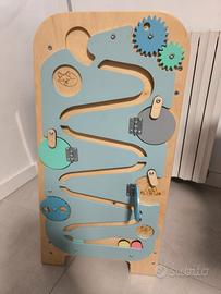 Torretta montessoriana Busy Kid in legno – Come nu