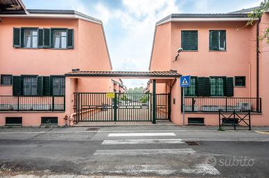 6 LOCALI A GRUGLIASCO