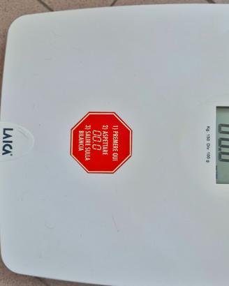bilancia pesa persone elettronica LAICA