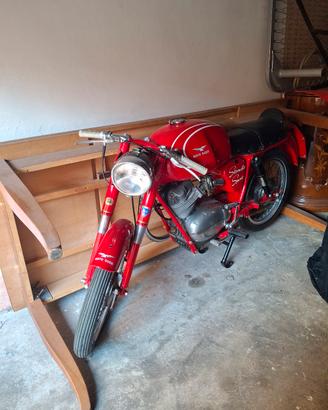moto guzzi stornello sport 125 