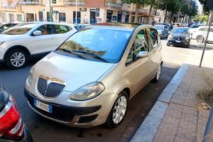lancia musa 1300 multi jet 