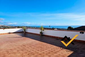 Esclusivo 2 Vani e Mezzo con Terrazza Vista Mare